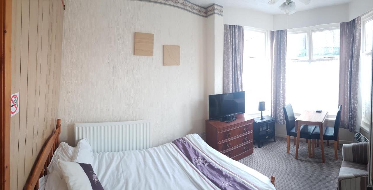2 Berth Ground Floor Flat Apsley 2 Lägenhet Great Yarmouth Exteriör bild